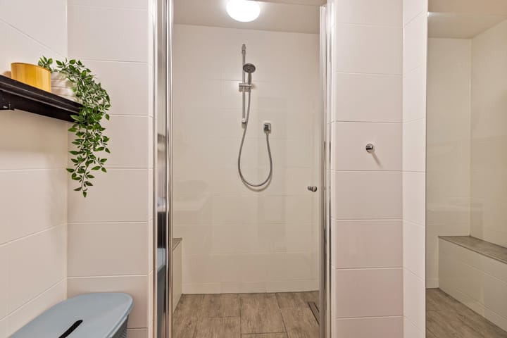 Foto 14 van Meteorenweg 102