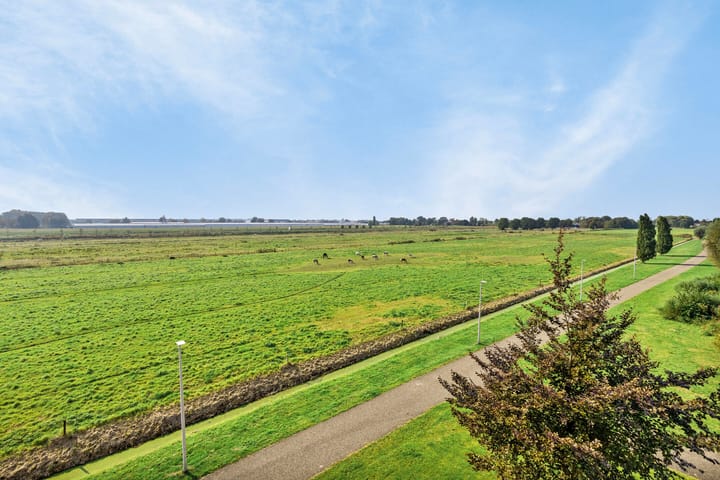 Foto 21 van Meteorenweg 102