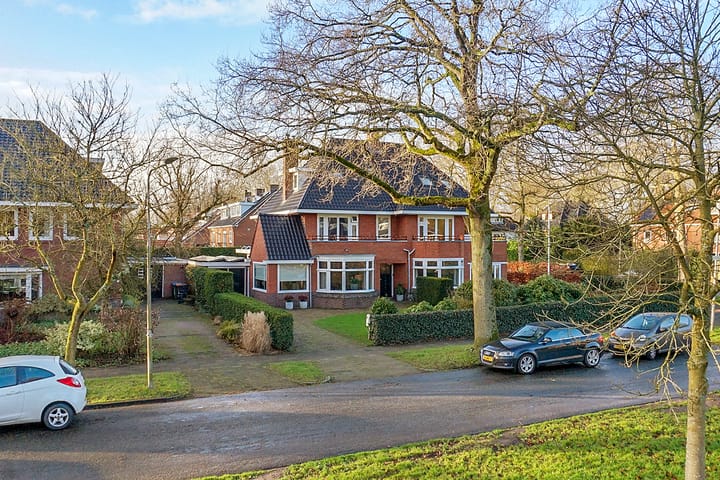 Foto 47 van Kersbergenplein 13