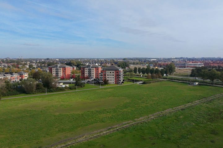 Foto 29 van Meteorenweg 102