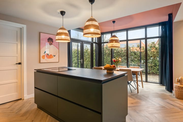 Foto 31 van Sint Josephstraat 64