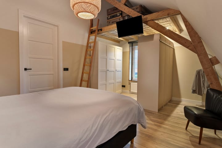 Foto 38 van Sint Josephstraat 64