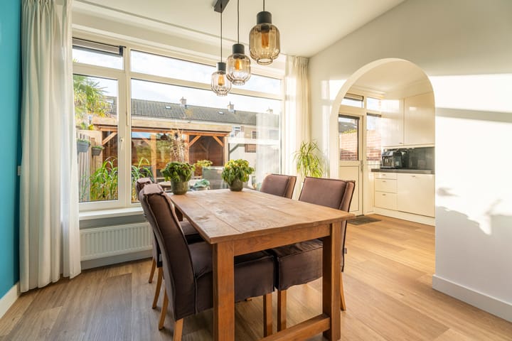 Foto 6 van Goudenregenplantsoen 16