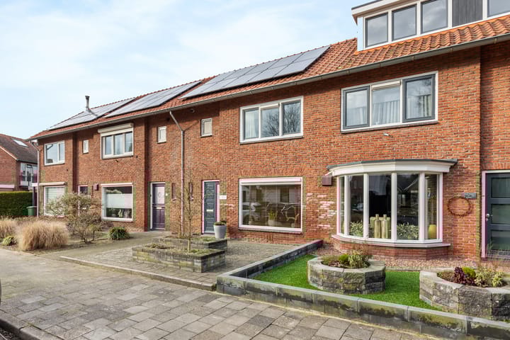 Foto 5 van Meeuwenstraat 41