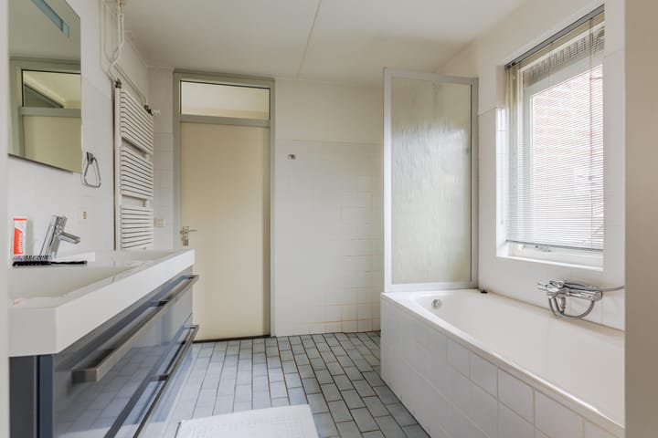 Foto 20 van Koning Lodewijklaan 13-A