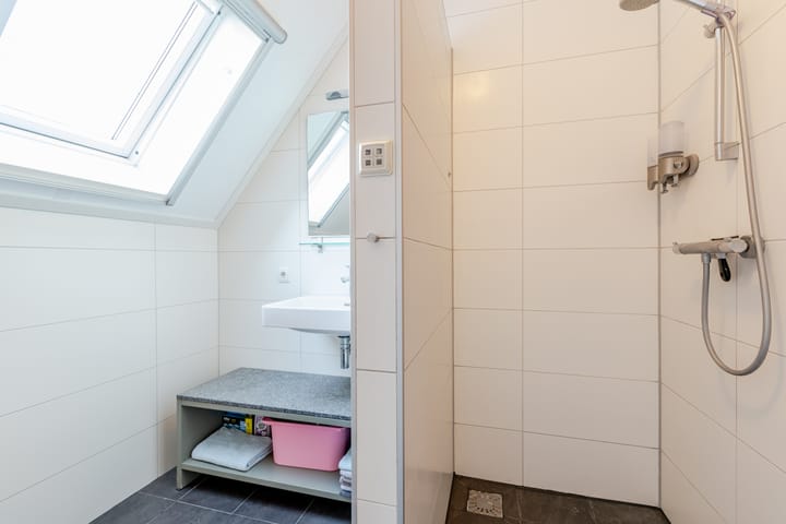 Foto 28 van Grensweg 13