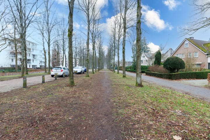 Foto 32 van Koning Lodewijklaan 13-A