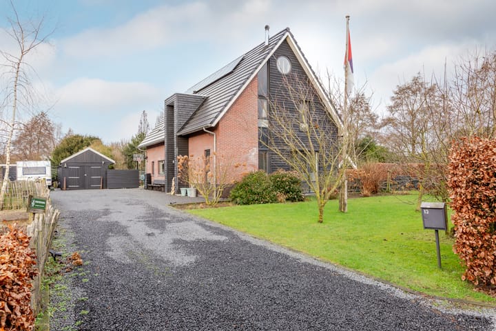 Foto 52 van Grensweg 13