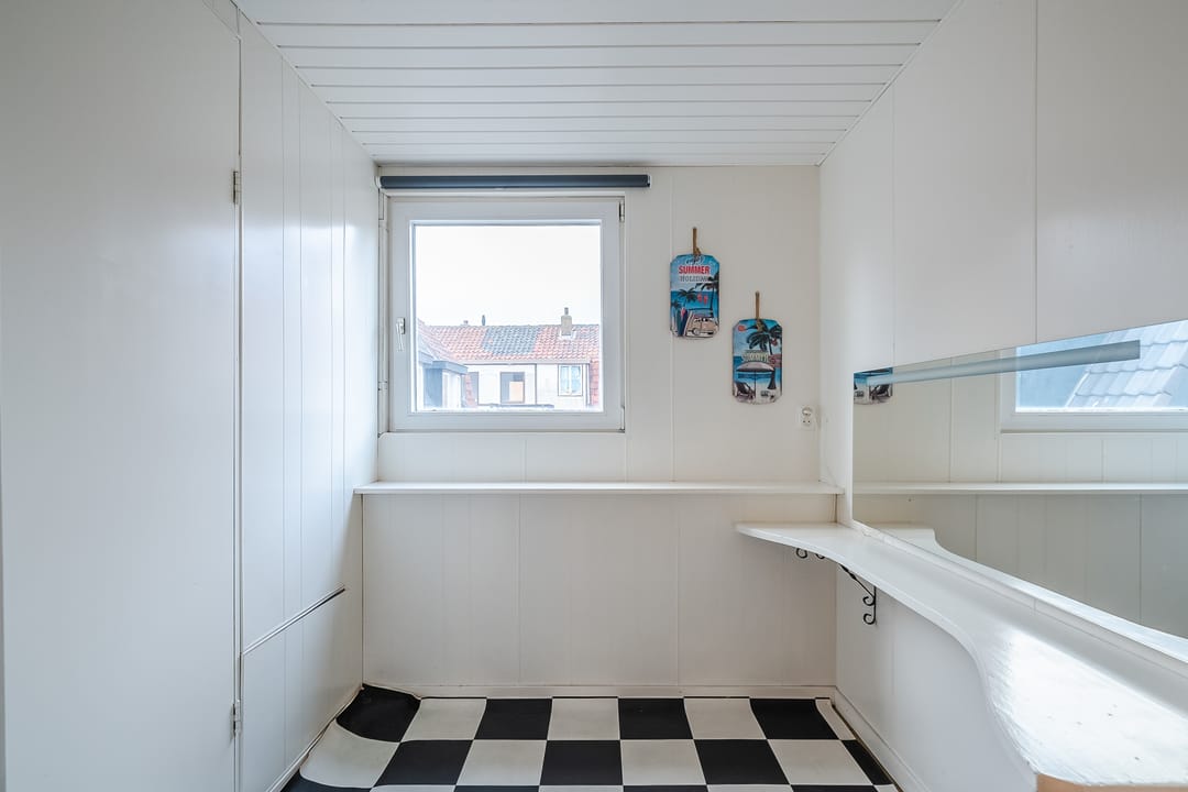 Photo 53 of Voorstraat 130