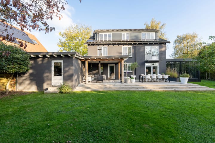 Photo 39 of St. Werenfriduslaan 8