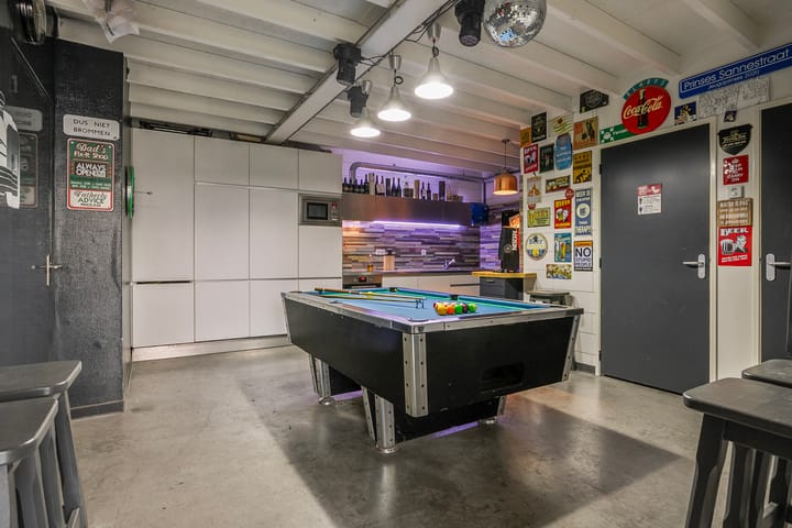 Photo 4 of Sint Isidorusstraat 5