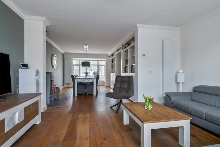 Photo 15 of Sint Isidorusstraat 5