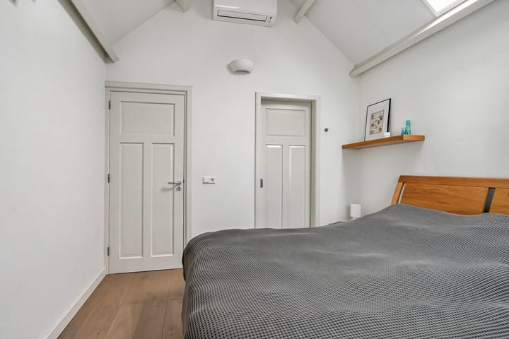 Photo 24 of Sint Isidorusstraat 5