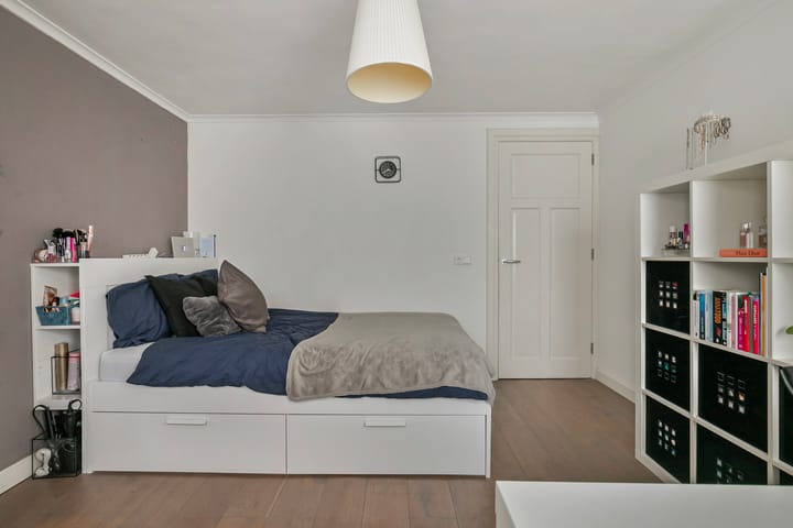 Photo 27 of Sint Isidorusstraat 5