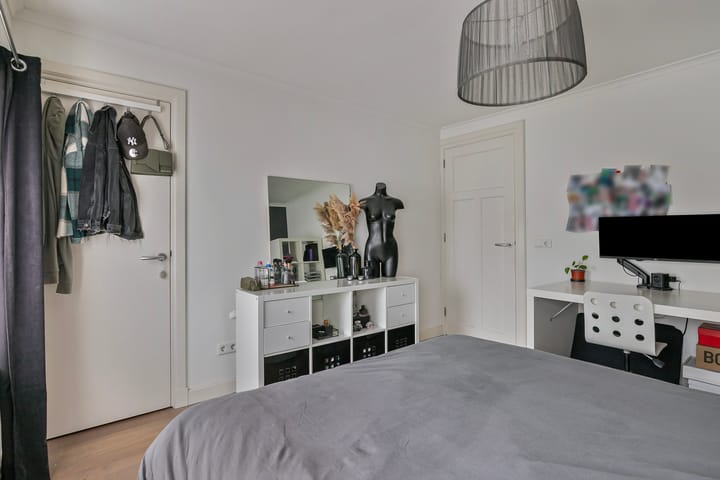 Photo 30 of Sint Isidorusstraat 5