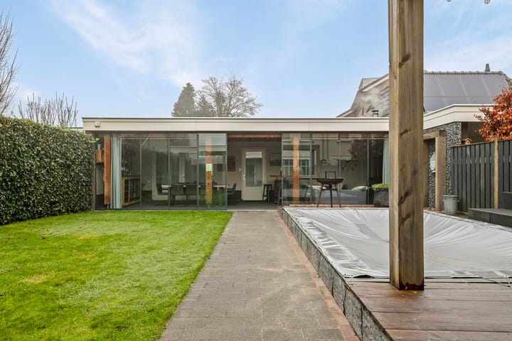 Photo 35 of Sint Isidorusstraat 5