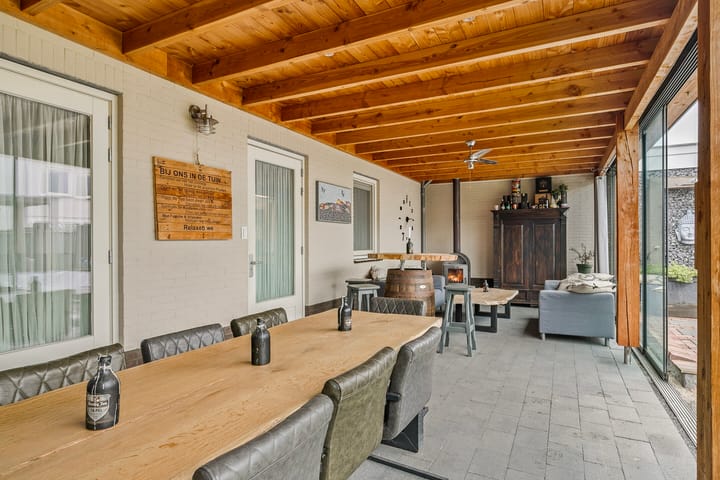 Photo 39 of Sint Isidorusstraat 5