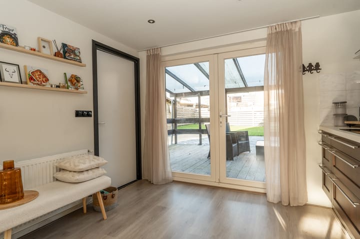 Foto 12 van Oosterstraat 3