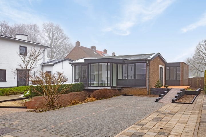 Foto 4 van Burg. Hoenstraat 6-A