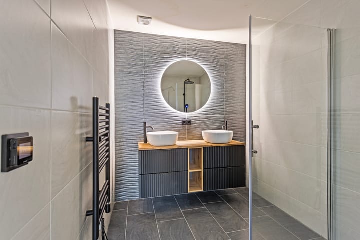 Foto 23 van Burg. Hoenstraat 6-A