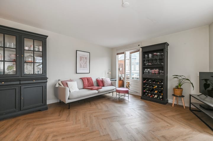 Foto 4 van Valkenbosplein 17-E