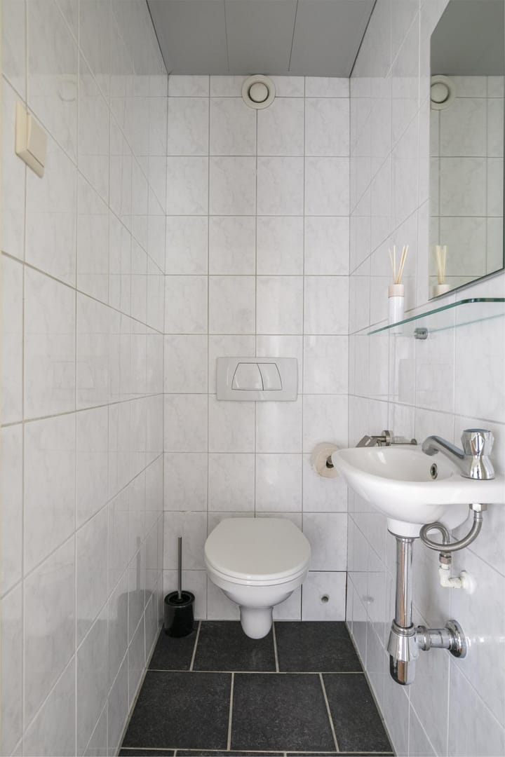 Foto 9 van Van Huevenstraat 23