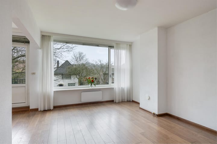 Foto 10 van Van Huevenstraat 23