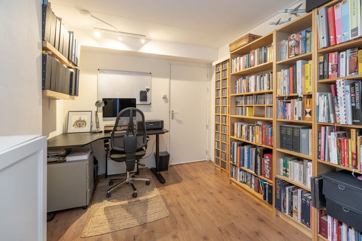 Foto 12 van Zwinglilaan 33