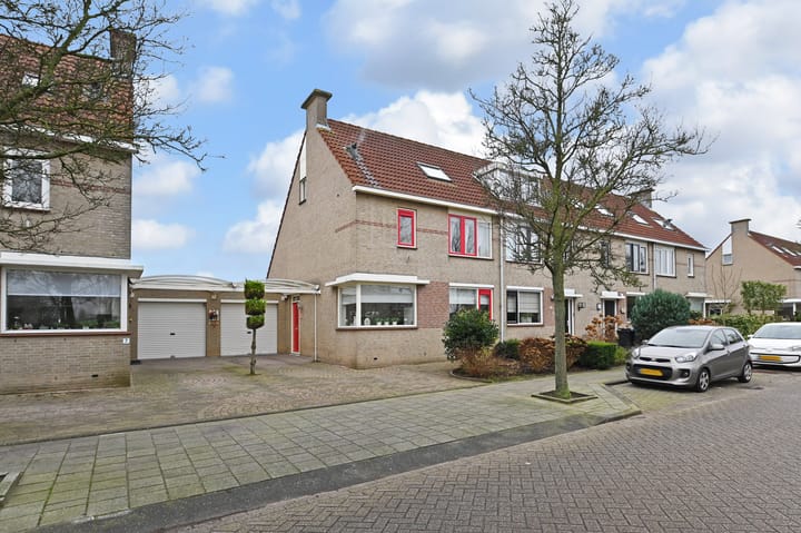 Foto 54 van Ranonkelweg 9