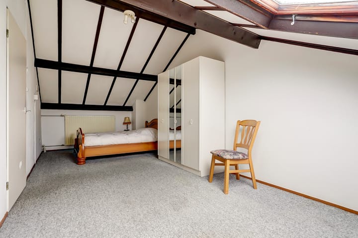 Foto 28 van Tuinfluiterstraat 35