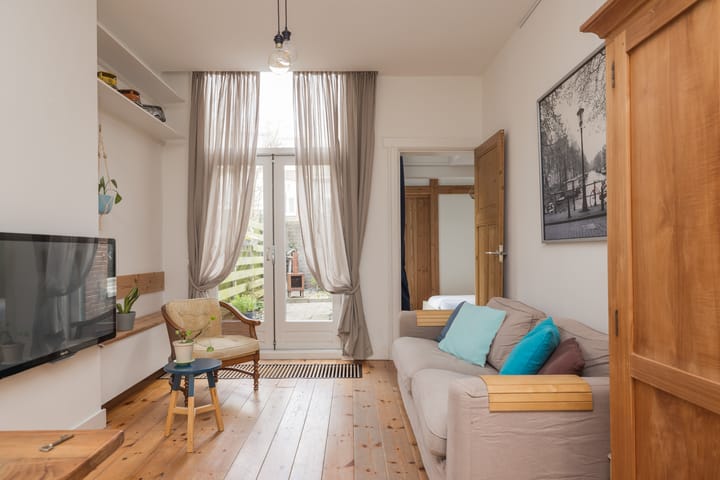 Foto 7 van Drie Octoberstraat 55