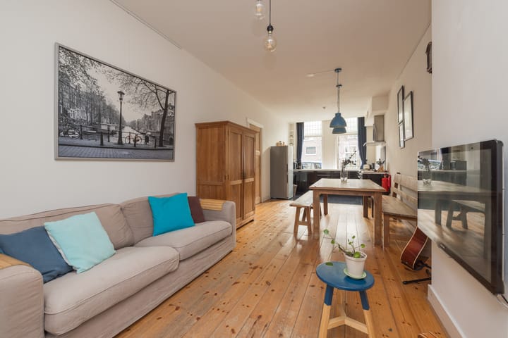 Foto 9 van Drie Octoberstraat 55