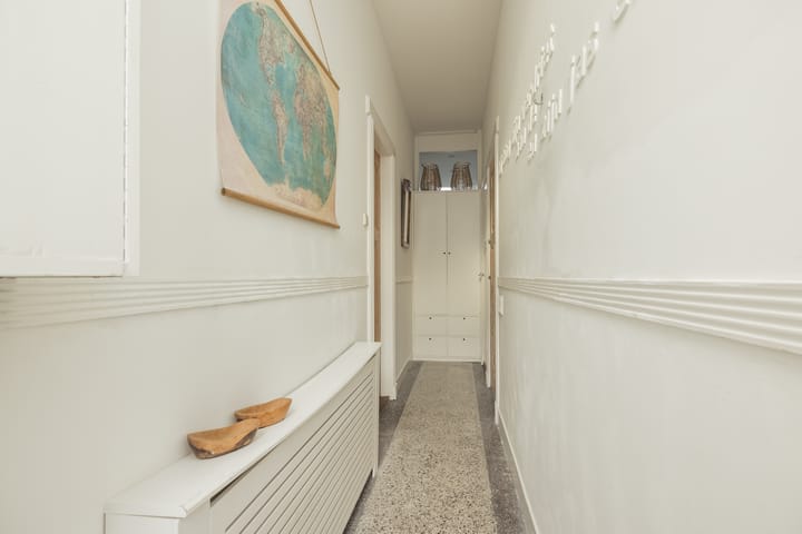 Foto 30 van Drie Octoberstraat 55