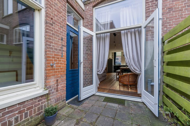 Foto 34 van Drie Octoberstraat 55