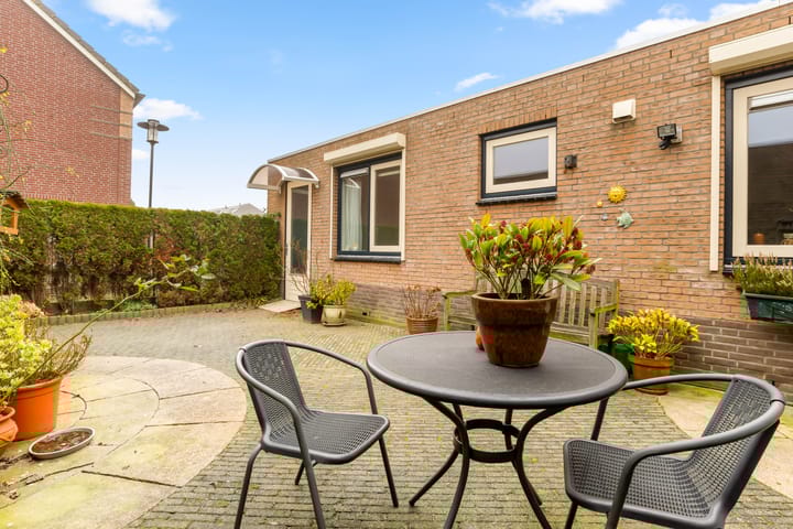 Foto 4 van Frans Baljonpad 16