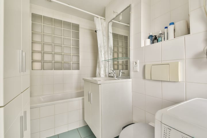 Foto 14 van Van Ostadestraat 165-H