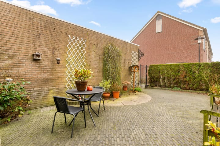 Foto 37 van Frans Baljonpad 16