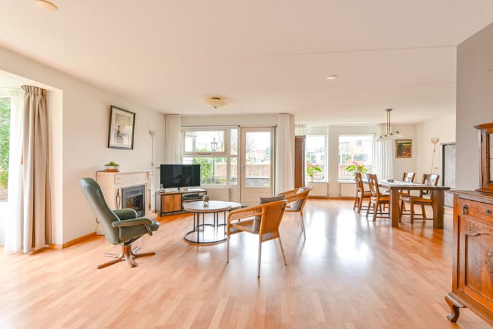 Foto 39 van De Molenborg 9