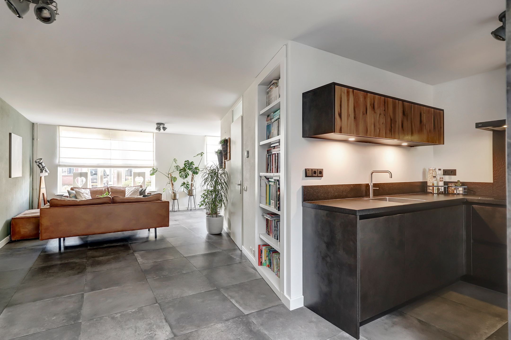 Photo 3 of Wederik 13