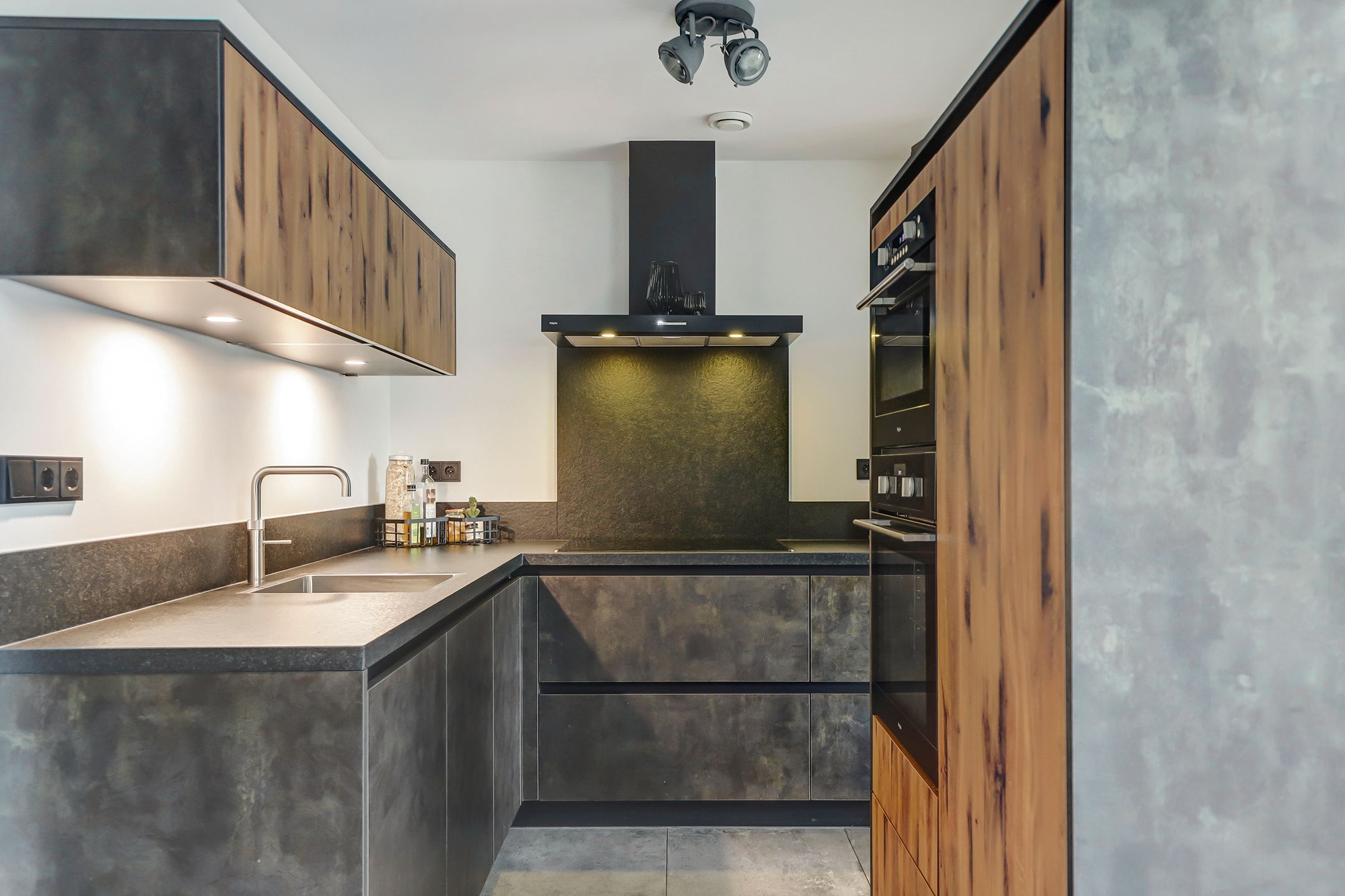 Photo 9 of Wederik 13