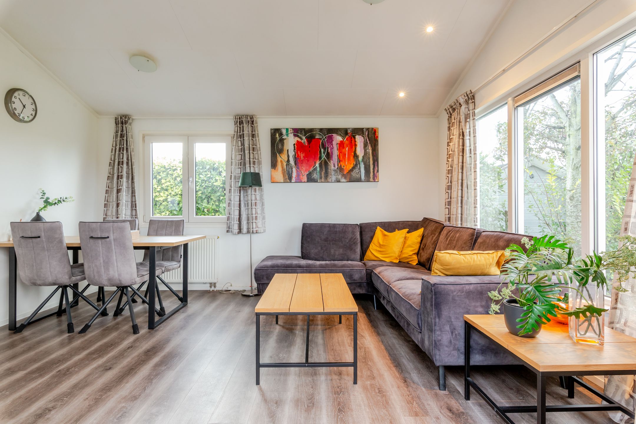 2-bedroom freehold villa in Halfweg — photo 4 of 5