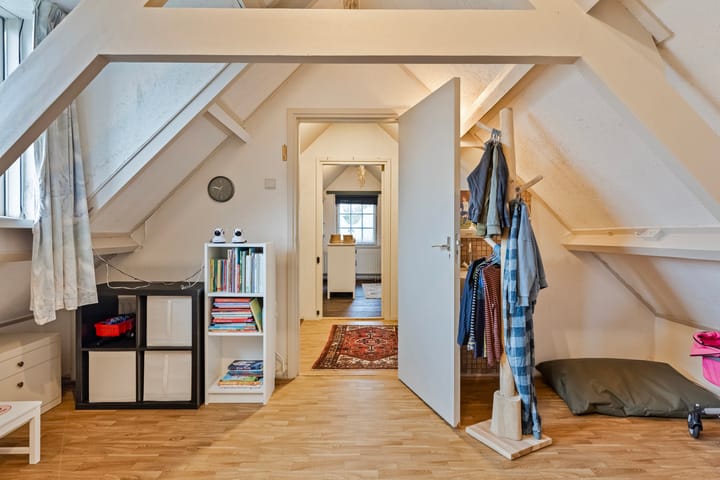 Foto 20 van Roosjesweg 5