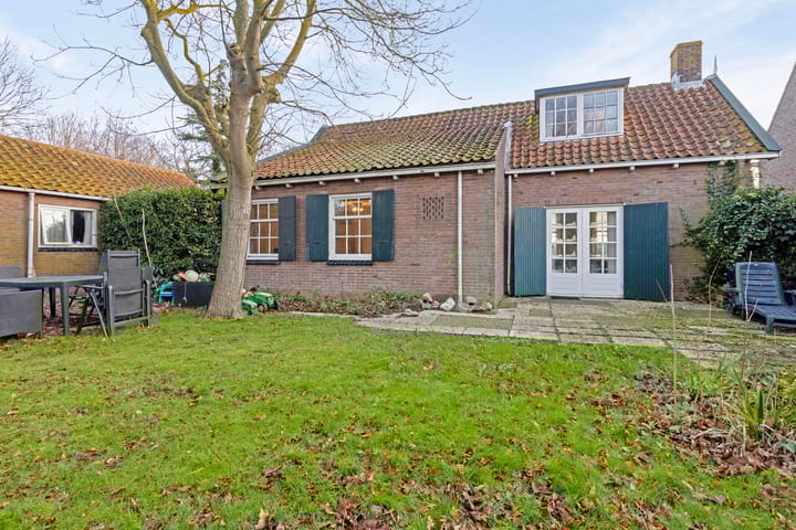 Foto 22 van Roosjesweg 5