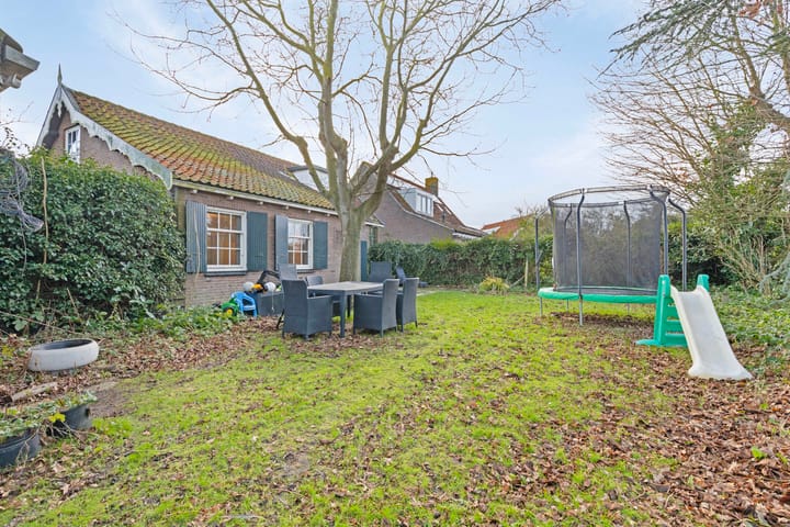 Foto 25 van Roosjesweg 5