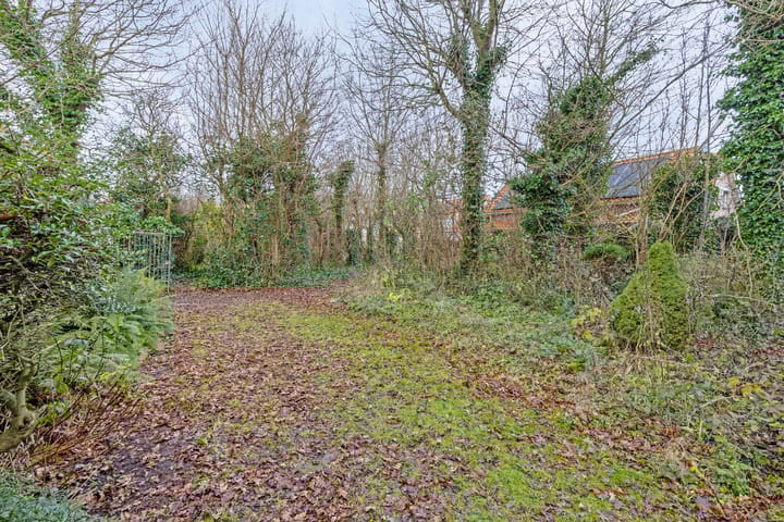 Foto 26 van Roosjesweg 5