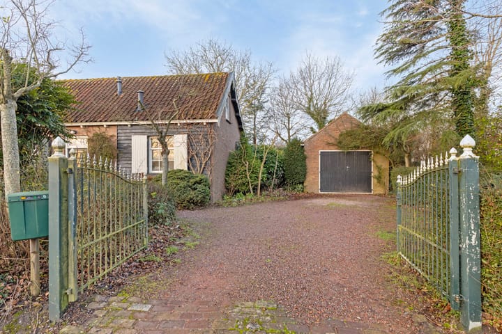 Foto 27 van Roosjesweg 5