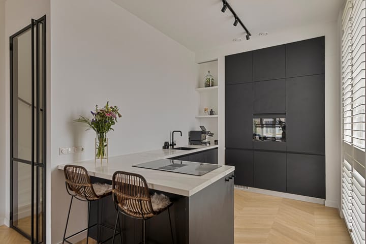 Foto 8 van Properziastraat 1