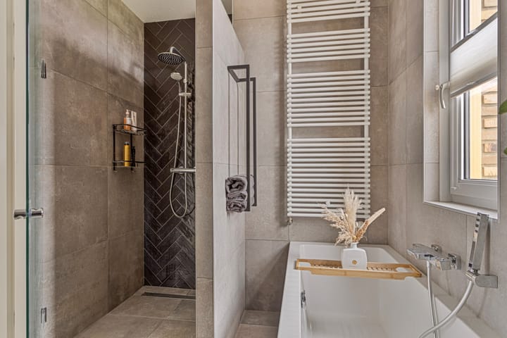 Foto 17 van Properziastraat 1