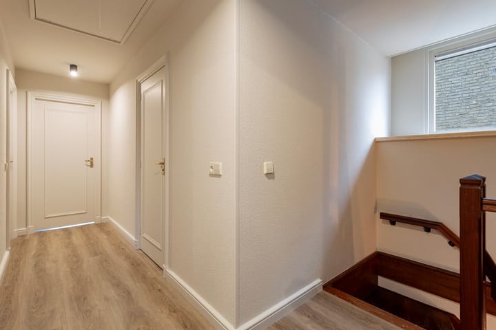 Foto 18 van van Houdringelaan 32