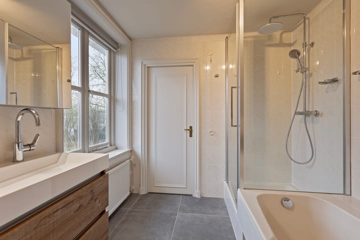 Foto 22 van van Houdringelaan 32